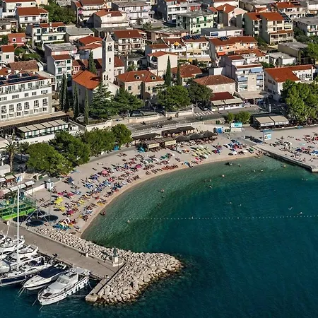 Maja * Baska Voda